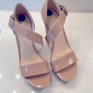Tan patent leather wedge Nine West sandal size 8 1/2